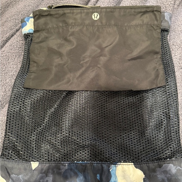 lululemon athletica Handbags - Lululemon Black Mesh Gym Tote with Blue Camo Trim